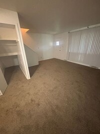 Building Photo - 23673 Banbury Cir