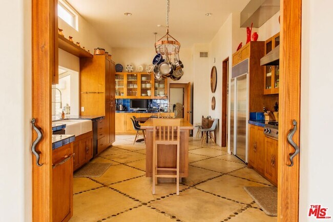 Building Photo - 57425 Palm Seco Cir