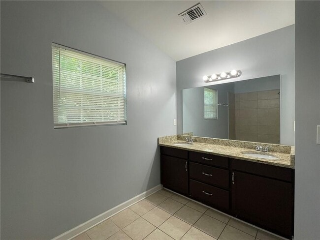 Building Photo - 2471 Honeycomb Way