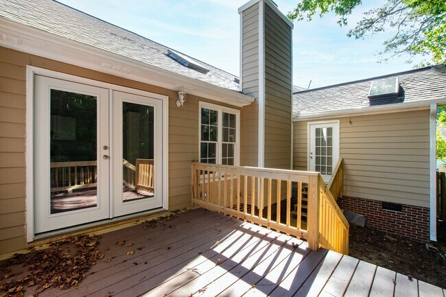 Building Photo - Stylish 3BR Ranch in Prime Wake Forest Location!