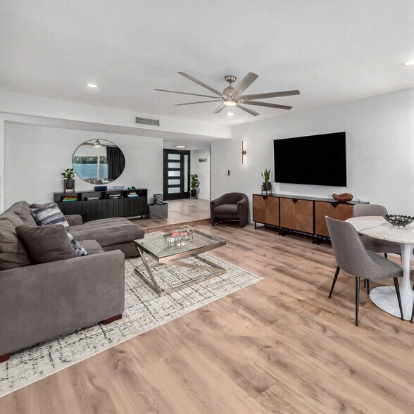 Building Photo - 7730 E Buena Terra Way