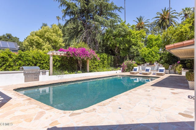 Building Photo - 4435 Encinas Dr