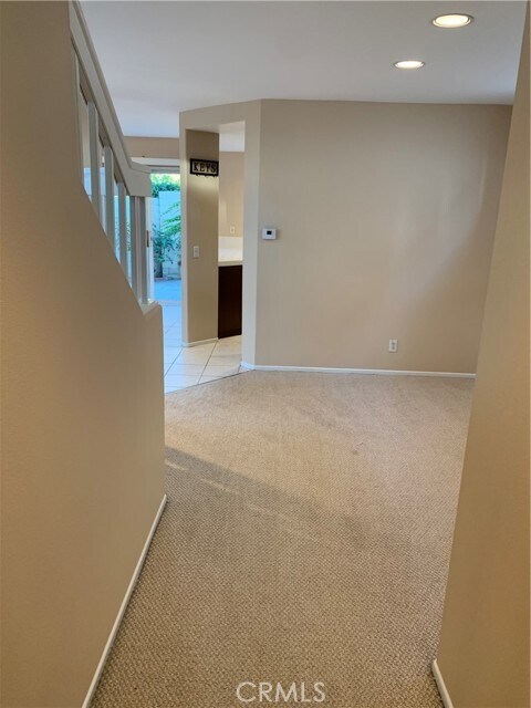 Building Photo - 6387 Blossom Ln