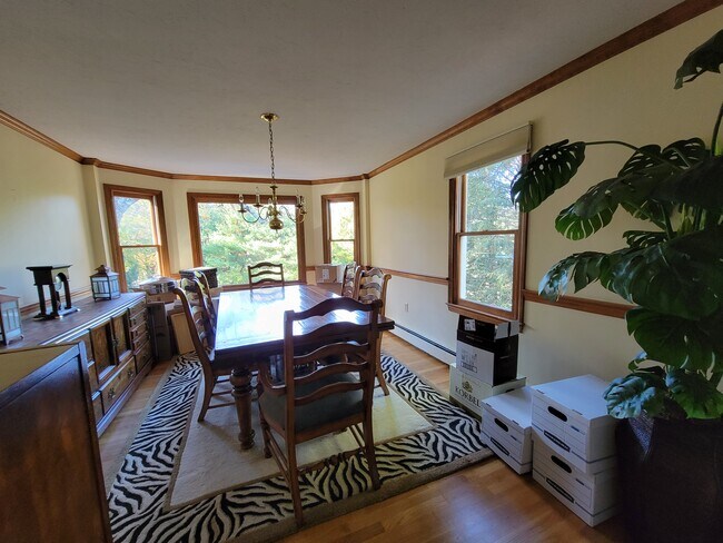 Building Photo - 40 N Mill St