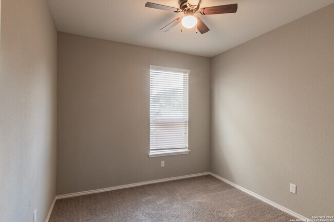 Building Photo - 10506 Castello Cyn