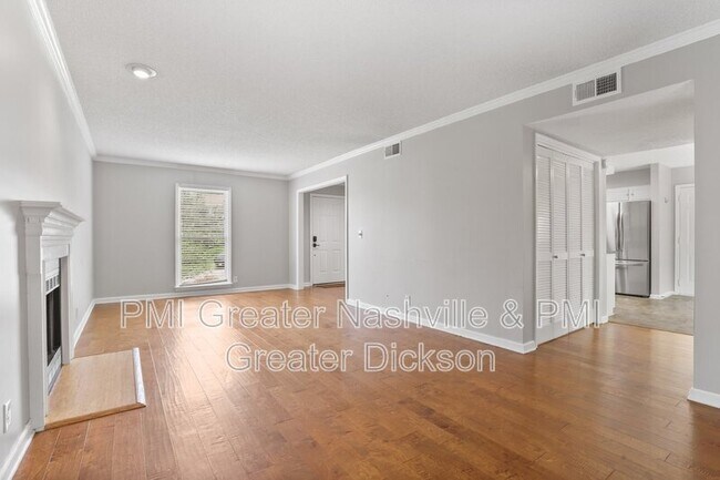 Building Photo - 524 Fairhaven Ct