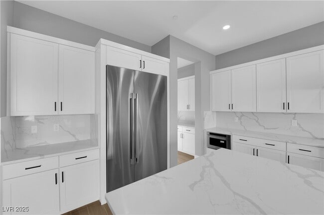 Building Photo - 10648 Stone Ledge Ave