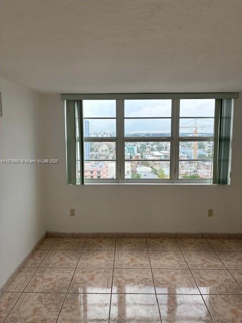 Building Photo - 6917 Collins Ave