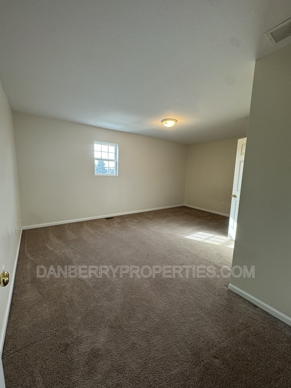 Building Photo - 214 Madison Ave