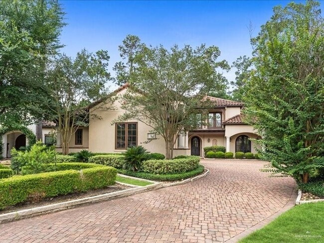 Primary Photo - 7 Ivy Castle Ct
