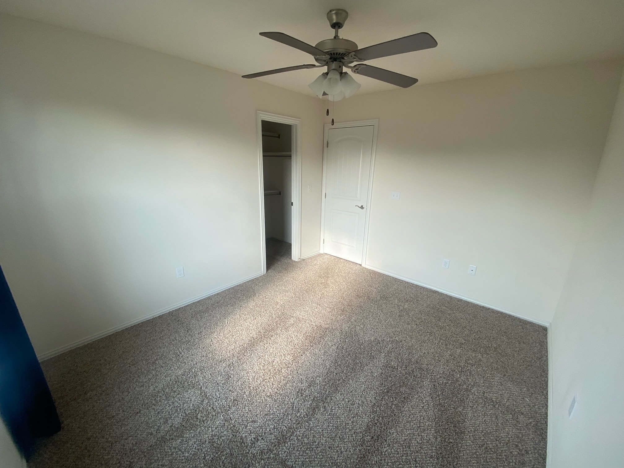 Building Photo - 3609 Scarlet Ln