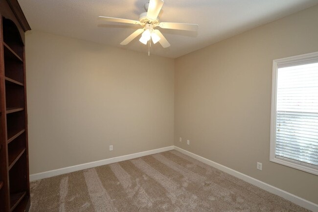 Building Photo - 4620 Oxbottom Dr