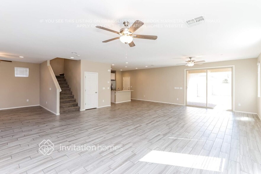 Building Photo - 398 Gracious Wy