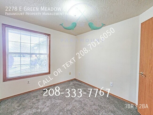 Building Photo - Waiting to welcome you home 3 bedroom Meri...