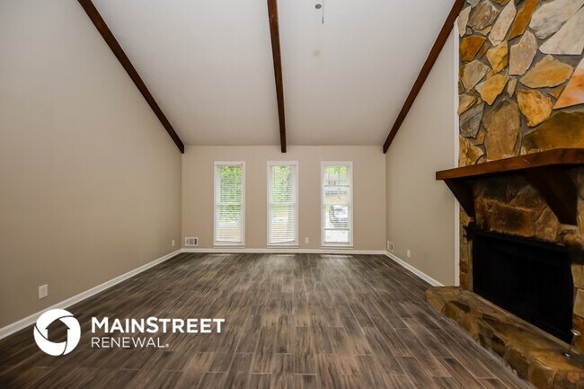 Building Photo - 2653 Marcia Dr SW