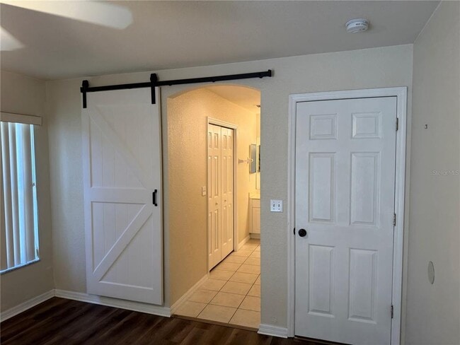 Building Photo - 2018 SW 30th St