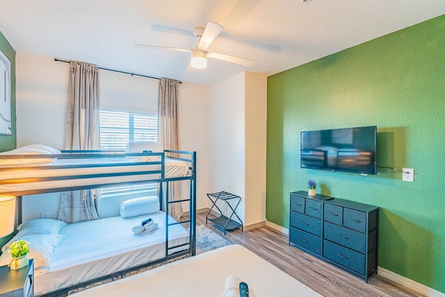 Building Photo - 9600 W Georgia Ave