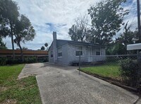 Building Photo - 1117 Dr Mary McLeod Bethune Blvd