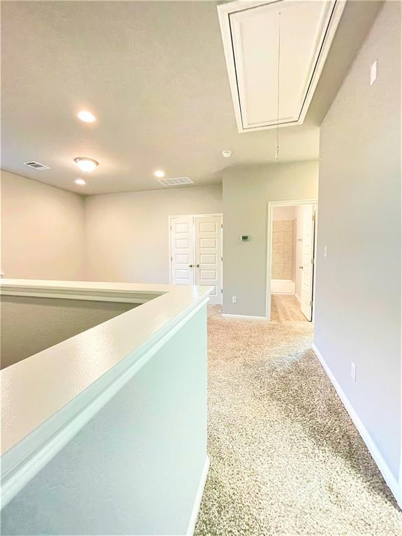 Building Photo - 113 Peruvian Ln