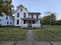 Building Photo - 325-311 11th St