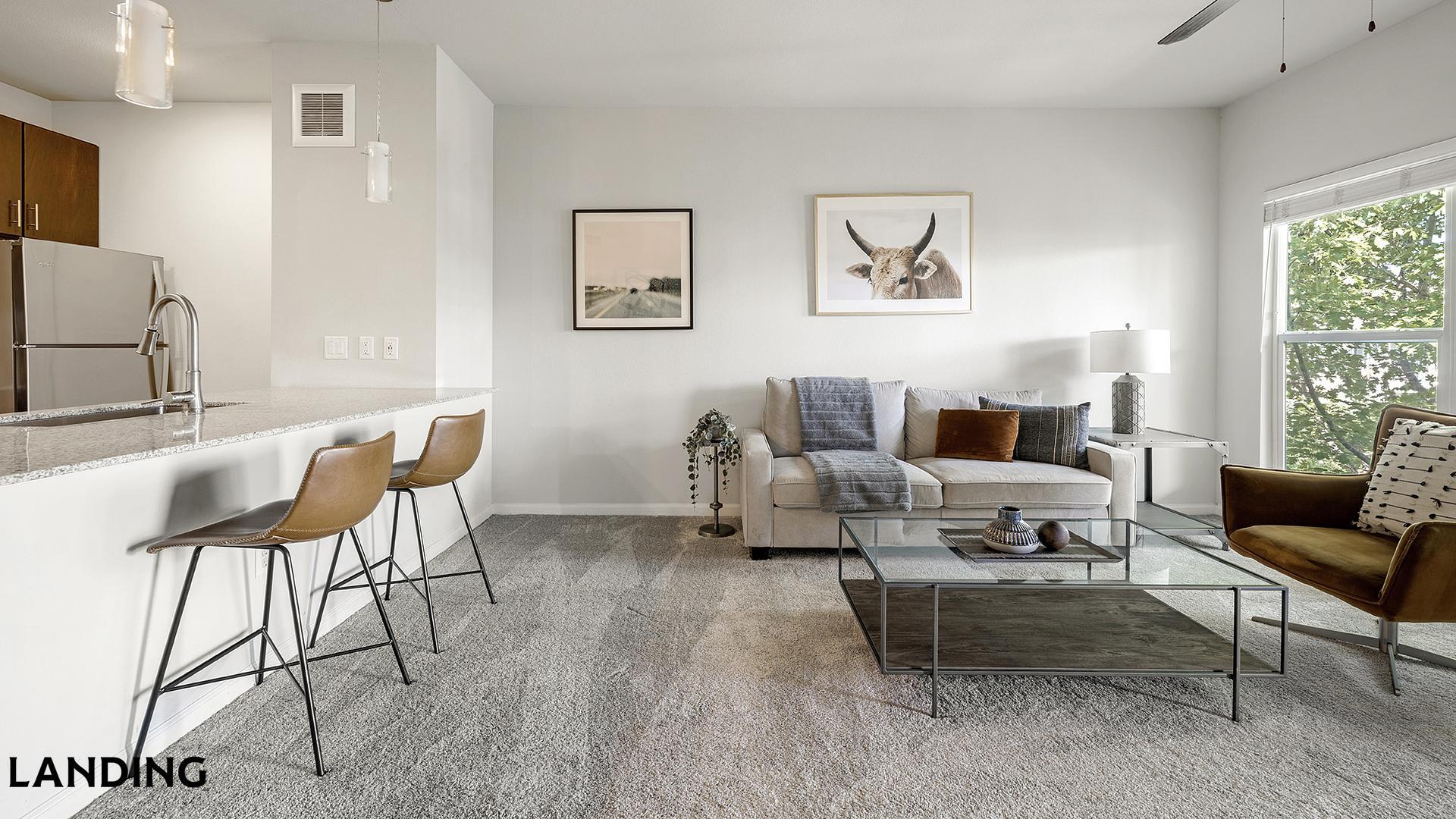 Building Photo - 715 W Slaughter Ln