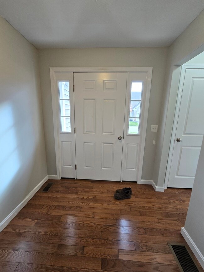 Building Photo - 1-3 Riesling Terrace