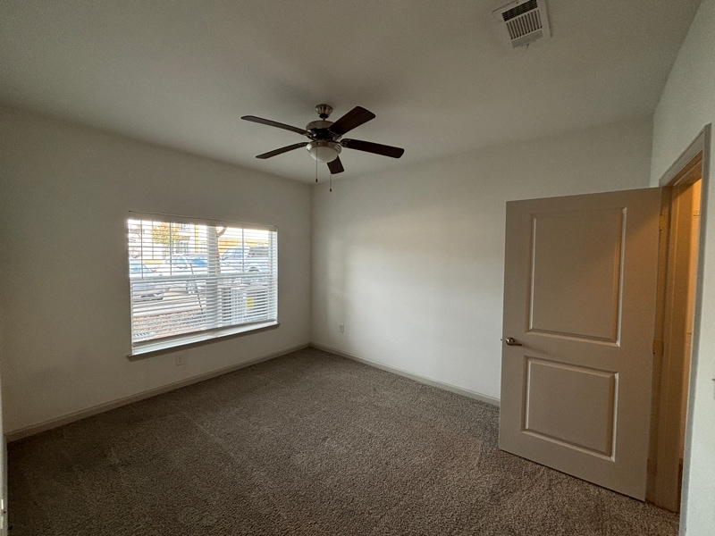 Building Photo - 1271 Sadler Drive