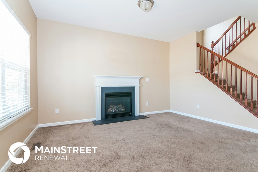 Building Photo - 231 Greengate Dr