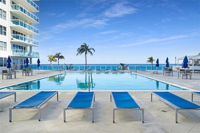Building Photo - 3900 Galt Ocean Dr