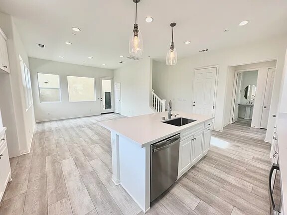 Building Photo - 27104 White Sage Ct