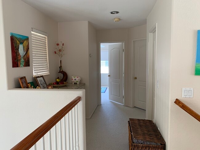 Upstairs hallway - 18950 Caminito Cantilena