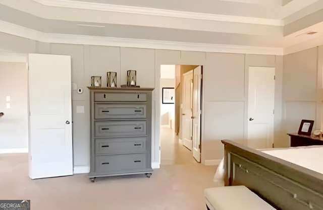 Building Photo - 5325 Chesire Ct