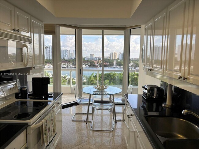 Building Photo - 21205 Yacht Club Dr