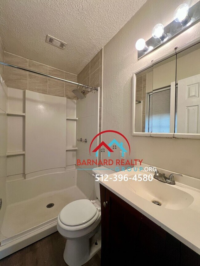 Building Photo - 110 Whitetail Dr