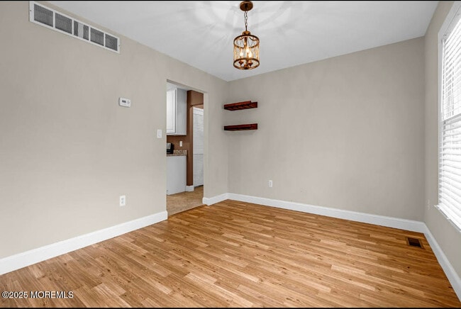 Building Photo - 476 Birch Bark Dr