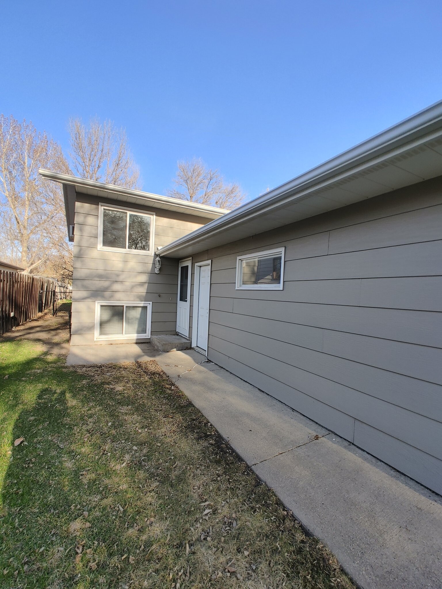 Building Photo - 1307 S Washington St