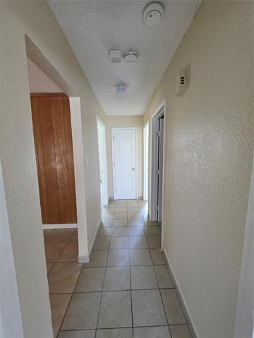 Building Photo - 6408 Elmview Dr