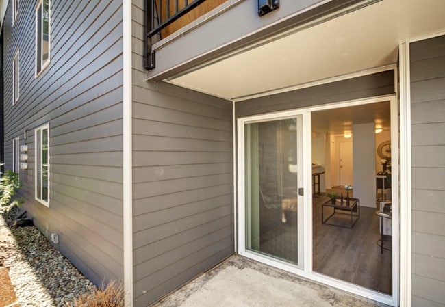 Building Photo - 1 Bedroom Across from Microsoft Bellevue/R...