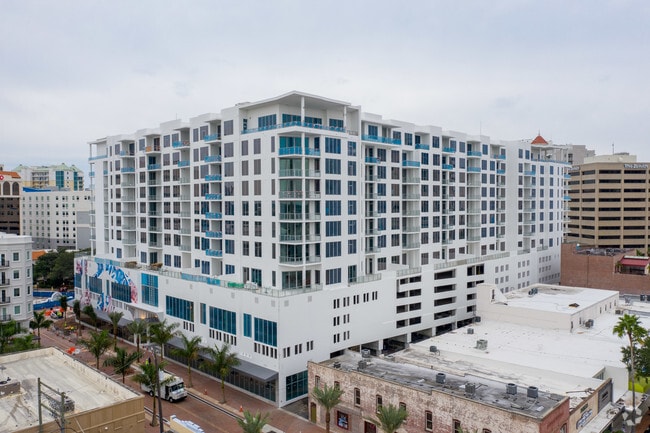 Building Photo - The Mark