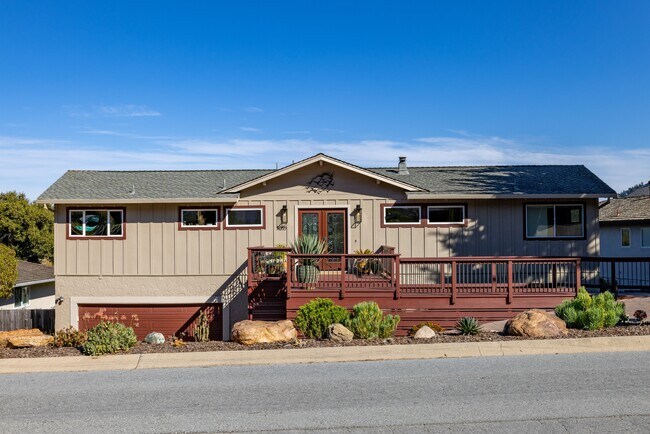 Building Photo - 3035 Ribera Rd