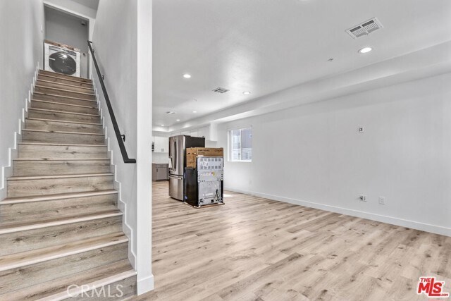 Building Photo - 4643 W 18th St