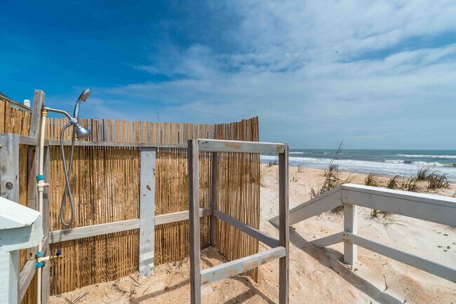 Building Photo - 2619 Ponte Vedra Blvd