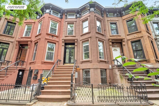 Building Photo - 278 Clifton Pl