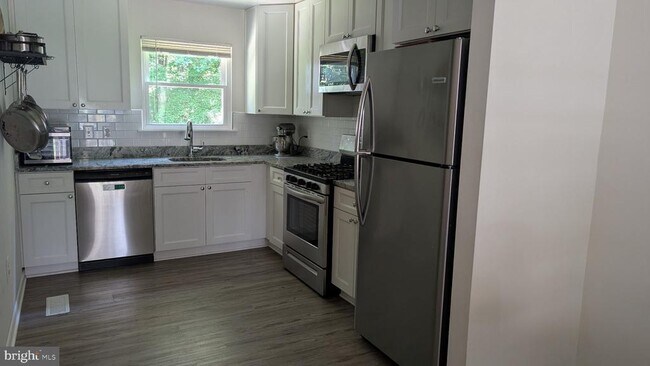 Building Photo - 5264 Sudberry Ln