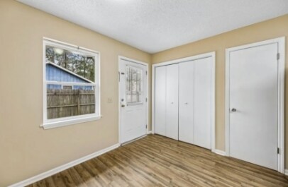 Building Photo - 106 Clarks Bluff Rd