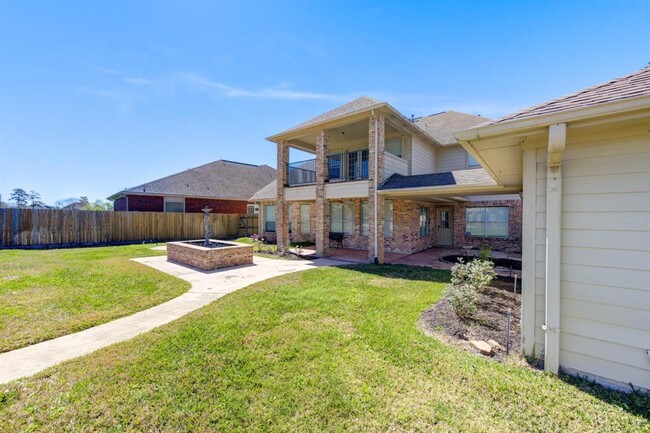 Building Photo - 19230 Canyon Bay Dr