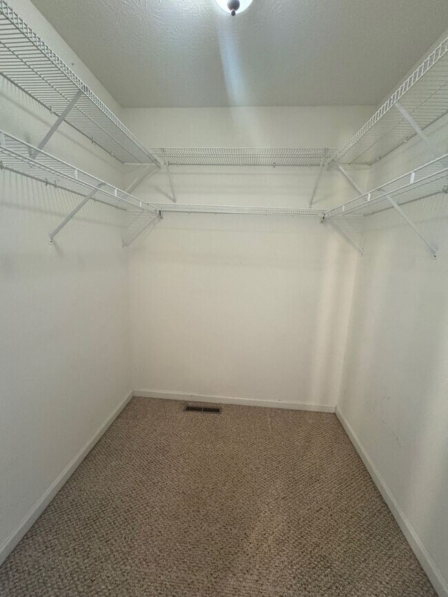 Building Photo - Detached Single Family Home In Weyers Cave