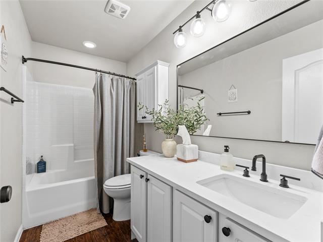 Building Photo - 2005 Michelle Creek Dr