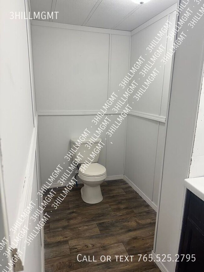 Building Photo - 22 W Kidds Mill Rd