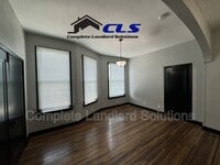 Building Photo - 15 1/2 N 14th